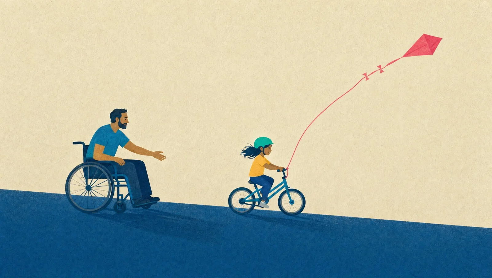 Pai em cadeira de rodas acompanha de perto uma criança com capacete na bicicleta; uma pipa coral representa a autonomia.